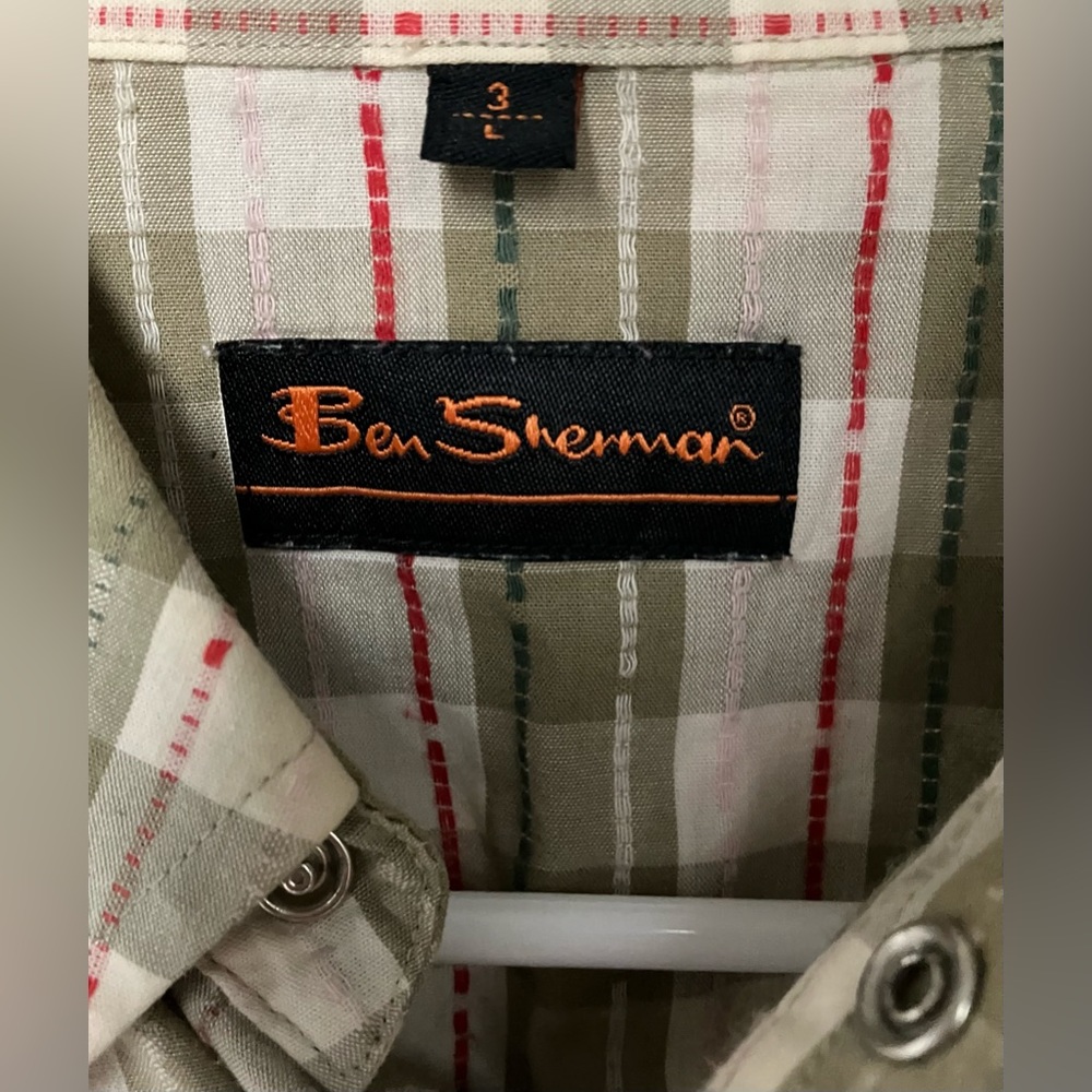 Ben Sherman Button Up Patterned Shirt! - image 4